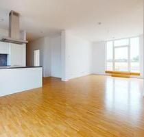 Moderne 2-Zimmer-Penthousewohnung mit 31m² Dachterrasse - Frankfurt am Main Sachsenhausen