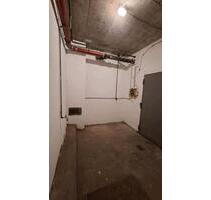 Kellerraum Hobbyraum Lagerraum Hobbywerkstatt Atelier am RHEIN! - Köln Mülheim