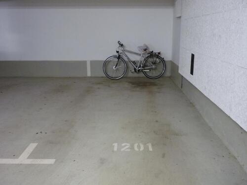 Foto - Tiefgaragenstellplatz in Karlsfeld