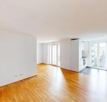 Attraktive 2-Zimmer-Wohnung mit Balkon - Frankfurt am Main Nord-Ost