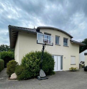Foto - TEILUNGSVERSTEIGERUNG 06.10.26 Einfamilenhaus in Scharmbeckstotel