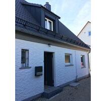 Doppelhaushälfte zu vermieten - 1.150,00 EUR Kaltmiete, in Roth (PLZ: 91154)