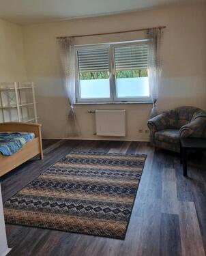 Foto - Dreifelden 1 Zimmer mit Bad - 270,00&nbsp;EUR Kaltmiete, ca.&nbsp; 35,00&nbsp;m&sup2;