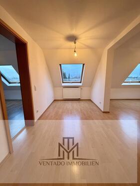 Foto - Charmante 47-qm-Dachgeschosswohnung in ruhiger Lage von Nieder-Erlenbach