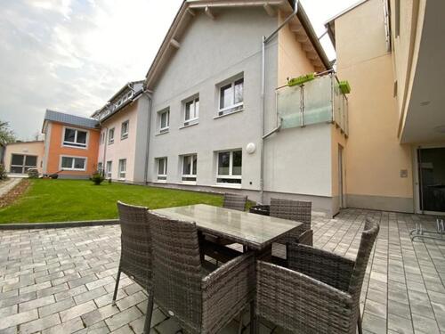 Foto - 2 Zimmer, Wohnküche, Bad, kernsaniert, Gartenbenutzung