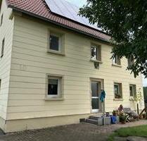 5-Zimmer-Einfamilienhaus mit Garten, 2 Stellplätzen & Einbauküche - Schnelldorf 5-Zimmer-Einfamilienhaus mit Garten, 2 Stellplätzen & Einbauküche - Schnelldorf