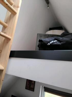 Foto - 1 Zimmer Dachgeschoßwohnung zur Miete in Mudersbach