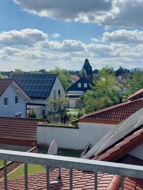 Foto - Ruhige Maisonette 60m² + 20m² NF ausgebaut, Feldrand, Balkon, EBK