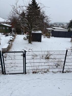 Foto - Kleingarten mit großer Laube (Massivbau) abzugeben