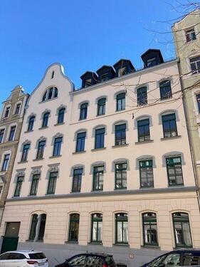 Foto - **helle 3 Zimmer mit EBK & Balkon**