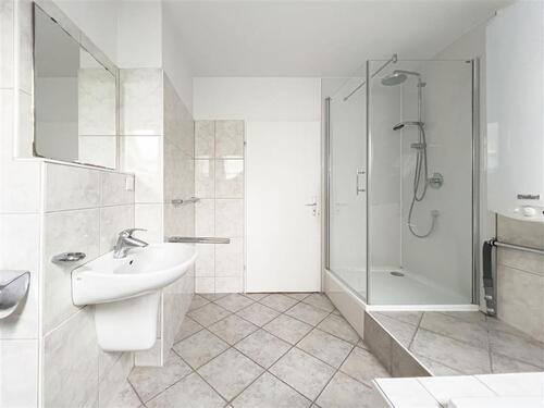 Foto - 2 Zimmer Dachgeschoßwohnung zur Miete in Meerbusch