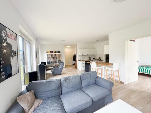 Foto - Zentrale und großzügige Erdgeschosswohnung mit Garten in Hude!