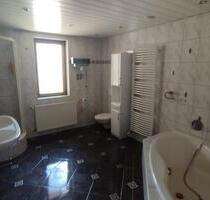 Wohnung 70m² all inklusive ohne Nebenkoste Einbauküche Parkplatz - Brotterode-Trusetal