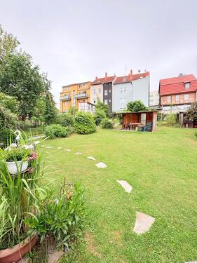 Foto - Ruhige 3-Zimmerwohnung mit Einbauküche und Garten