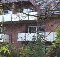 Attraktive 3-Zi.-Wohnung (75 m²) mit eigenem Eingang & Balkon - Oerlinghausen