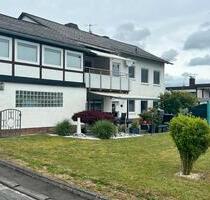Großzügiges Zweifamilienhaus | Provisionsfrei - Sinn