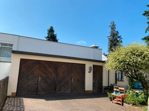 Foto - Doppelgarage mit Werkstattt - 350,00 EUR Miete,