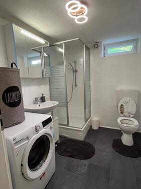 Foto - Zimmer in moderner 2er WG (6 Monate)