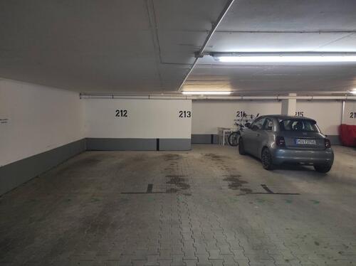 Foto - Tiefgaragenstellplatz Einfahrt Casinostr Willy-Träutleinstr