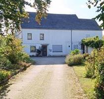 Ehemaliges Bauernhaus - 110.000,00&nbsp;EUR Kaufpreis, ca.&nbsp; 120,00&nbsp;m&sup2; in Peterswald-Löffelscheid (PLZ: 56858)