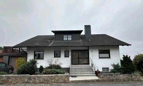 Foto - Freistehendes Einfamilienhaus mit Einliegerwohnung