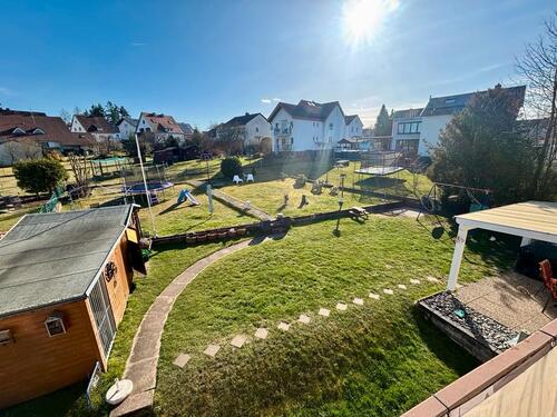 Foto - Großzügiges Zweifamilienhaus mit Garten in ruhiger Lage