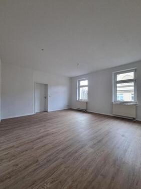 Foto - *70 m² mit Parkblick – Wohnen im ruhigen 3-Familienhaus*
