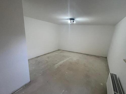 Foto - frisch sanierte Wohnung im Kellergeschoss