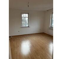 Helle 3 12 Zimmer Wohnung in Coburg