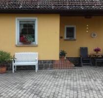 Idyllisches Wohnen - Gemütliche DHH mit Garten - Grimma