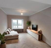 2,5 Zimmer-Wohnung + 31 qm Hobbyraum - Pellingen