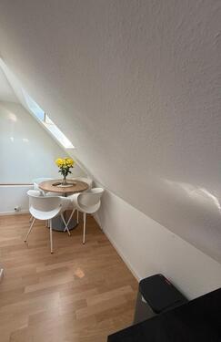 Foto - 1.5 Zimmer Dachgeschoßwohnung zur Miete in Kirchheim am Neckar