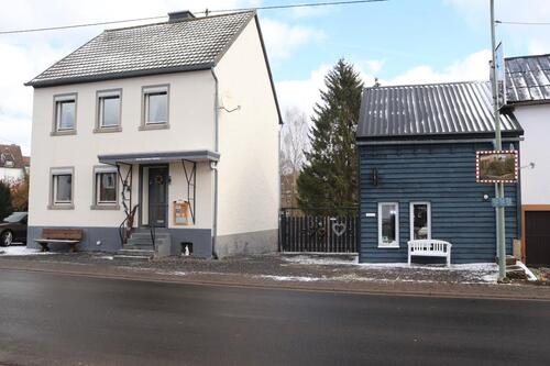Foto - Exklusives Doppelhaus-Grundstück in der Vulkaneifel: Zwei saniert