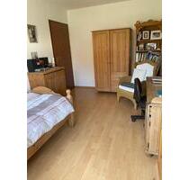 1 Zimmer in großzügiger Wohnung (geeignet für Pendler) - Niedernhall