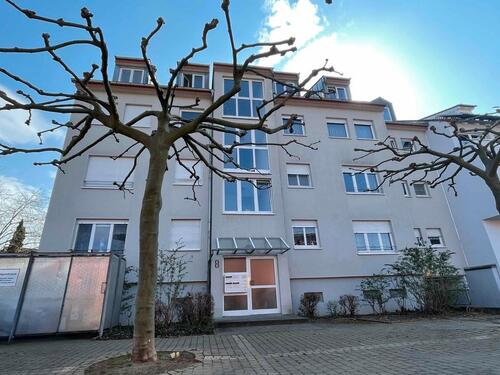 Foto - 3 Zimmer DG-Wohnung mit Einbauküche, Dachterrasse