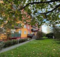 WIR SANIEREN FÜR SIE! Balkon, Einbauküche, Ruhe - alles was man braucht! - Riesa Neuweida
