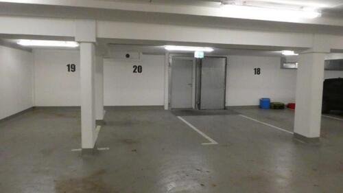 Foto - Tiefgaragenplatz zu mieten in Linden-Süd