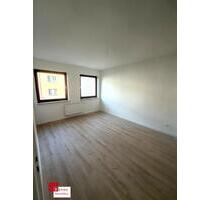 Frisch renovierte 2-Zimmerwohnung mit Balkon in Essen-Altendorf - Serlostraße Frisch renovierte 2-Zimmerwohnung mit Balkon in Essen-Altendorf - Serlostraße