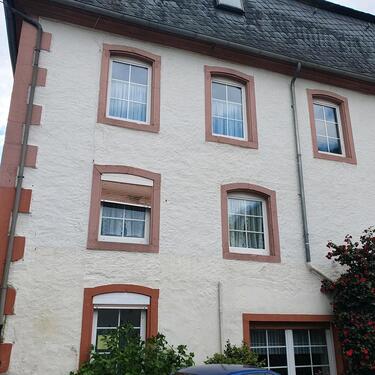Foto - HISTORISCHES ZEHNTHAUS in St. Aldegund Mosel v. Privat...