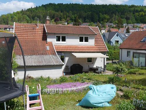 Foto - Freistehendes Einfamilienhaus mit großem Garten im Brunnental