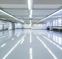 Lagerhalle mit Rampe & Stromanschluss - ca. 230 m² in Berlin Tempelhof