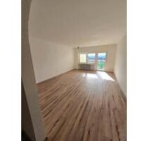 3 Zi. ETG Wohnung mit Swimmingpool in Bretten zu verkaufen