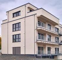 Helle, rollstuhlgerechte 4-Zimmer-Wohnung mit Terrasse und Tiefgaragenoption - Bitburg