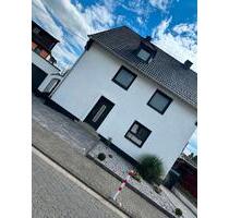 Freistehendes kernsaniertes Einfamilienhaus - Bendorf