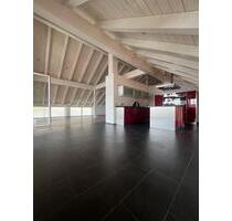 Exklusive Wohnung 195 qm - 2.000,00 EUR Kaltmiete, in Kempten (Allgäu) (PLZ: 87439) Auf der Halde