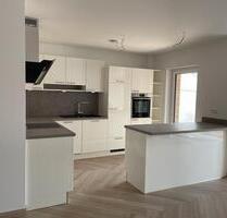 Große, lichtdurchflutete und komfortable 3-Zimmer-Wohnung109 - Nienhagen