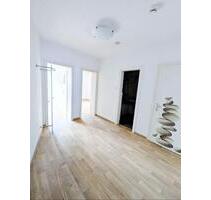 Zentral gelegene 3 ZKB-Wohnung mit Balkon - Koblenz