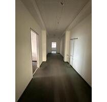 Bürofläche zur Vermietung - 10,00&nbsp;EUR Kaltmiete, ca.&nbsp; 125,00&nbsp;m&sup2; in Wilhelmshaven (PLZ: 26382)