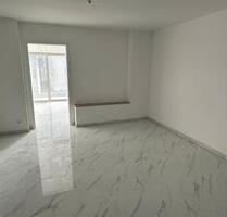 Modernisierte 3 - Zimmerwohnung mit großem Garten und Garage - Lippstadt Overhagen