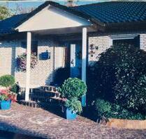 Bungalow, Haus mit Wintergarten und Sauna - Ennigerloh